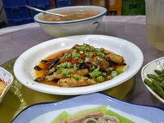 -洪霞餐馆