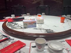 -曹胖子龙虾馆(黄桦路店)
