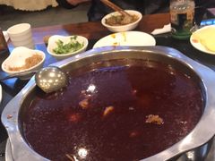 -冯记香辣兔火锅(茶店子总店)