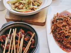 -峨嵋小镇·川菜(勒泰中心店)