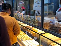 面包甜点陈列柜-汪保来(杭州解放路店)