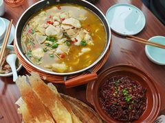 -有红鸡毛店·川菜(建设路店)