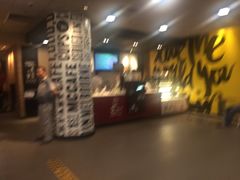 -麦当劳(中山公园龙之梦店)
