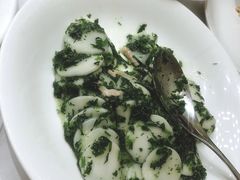 荠菜肉丝炒年糕-新吉士·上海菜(浦东LCM置汇旭辉店)