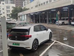 -成都华星西蒙上汽大众4S店(羊西线店)