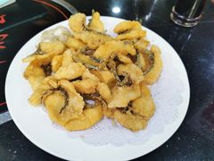 -雪野鱼头大王邢府公老店(雪野湖店)