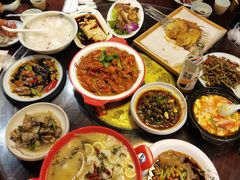 -雪乡阁东北农家菜(颛桥约好休闲街店)