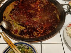 -旧街市鲜货老火锅(大光路店)