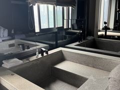 -Yolo私汤温泉设计师酒店(重庆南滨路店)
