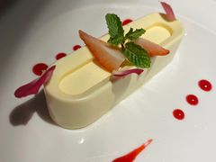 -Erman岩烧牛排(虹桥南丰城店)