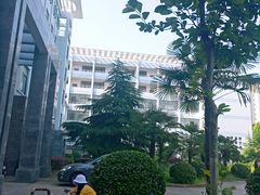 -湖北科技职业学院(关山校区)
