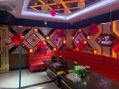 -V麦量贩KTV(富康城店)