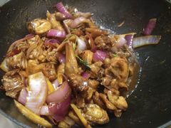 -胡须佬鸡煲四季火锅店(石厦西村直营店)