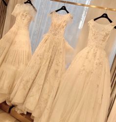 点击看大图 -GRACE KELLY婚纱与礼服(北京店)