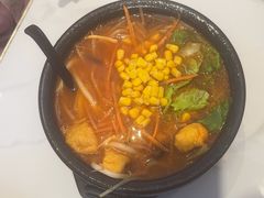 -沁麦源过桥米线(总店)