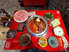 -谭鸭血老火锅(慈云寺店)
