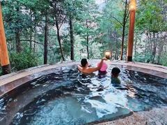 -碧中海汤泉汗蒸酒店