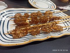 -许哥东北烧烤·铁丳烤串·宫后夹肉(繁花中心店)