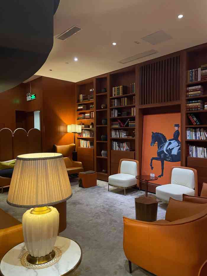 戴西spa(新闸路店)-"[薄荷]环境:金茂店和新闸路店里选了这.