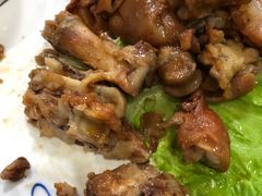 自制猪蹄、良鱼、墨鱼丸子汤、驴肉汤包-小迟饭店