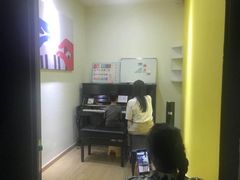 -音乐窝玩创中心·乐器声乐(海珠乐峰店)