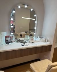 -Wax Brow蜜蜡脱毛美甲美睫眉吧