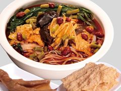 -水平有限螺蛳粉(宏达大厦店)