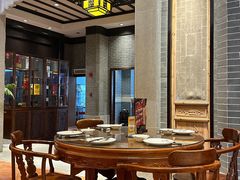 -龙悦湾酒家·八阵鱼生·渔人码头店
