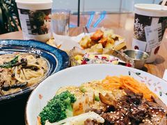 招牌牛肉poke饭-POKEE VIA&Brunch·维娅(重庆来福士店)