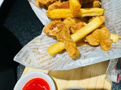 -辣尚瘾·烤鱼·新川菜(牡丹园直营店)