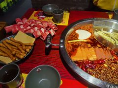 -谭鸭血老火锅(远大购物广场店)