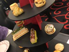 -Salon de The de Joel Robuchon(外滩18号店)