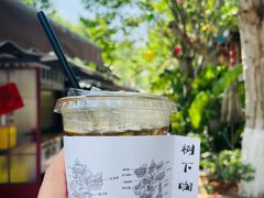 -树下咖啡(昆明老街店)