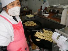 -黄阿姨锅贴大王(万航渡路店)