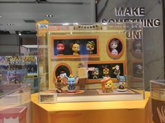 -泡泡玛特POPMART(国金街店)