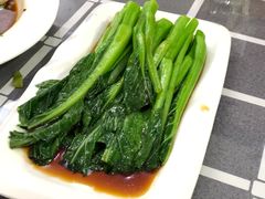 白灼菜心-成记海鲜粥(意大利风情街店)