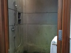 -腾冲和顺柏联酒店