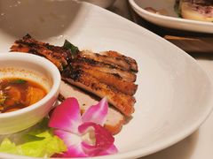 招牌炭烧猪颈肉-金椰壳· 大厨新加坡菜(壹方城店)
