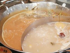 -由衷贵州酸汤牛肉火锅(新桥店)