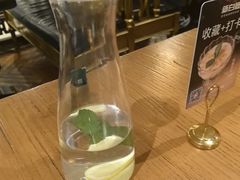 -新白鹿餐厅(银泰西湖文化广场店)