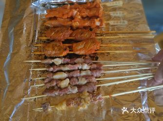 距离千岛湖镇开车二十分钟就到了，不过山路比较陡也比较