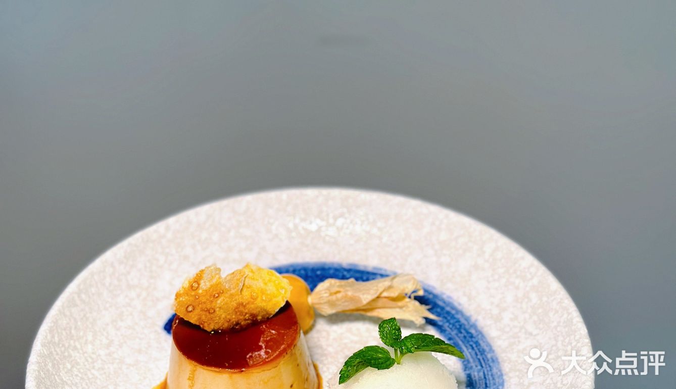 Reve Kitchen｜虹桥法国菜餐厅天花板[调皮]