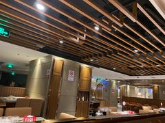 大堂-海底捞火锅鲜切牛肉主题店(长寿路店)