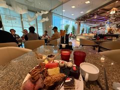 -怡咖啡海鲜自助餐厅(浦东香格里拉店)