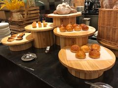 -圣丰索菲特·2 On 988 Café 自助餐厅