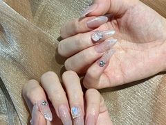 -群丽化妆摄影美甲纹绣培训学校