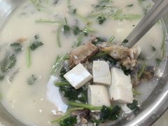 -辉记虾塘海鲜农庄