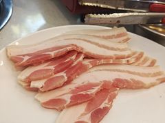 -焱味真•韩牛自助烤肉(大学城店)