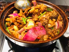 -胡须佬鸡煲四季火锅(海雅缤纷城店)