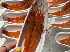 -雍容荟帝王蟹活龙虾展台自助(IFS黑金店)